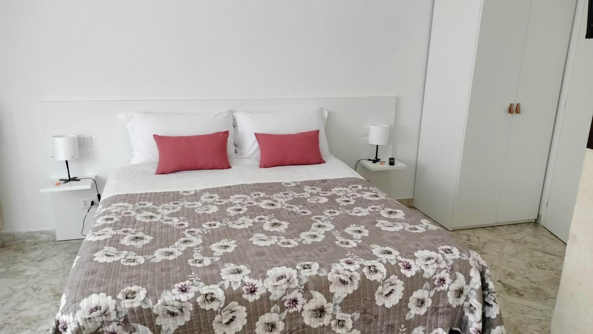 Matera Like Home - Rooms - Via Del Corso Zewnętrze zdjęcie